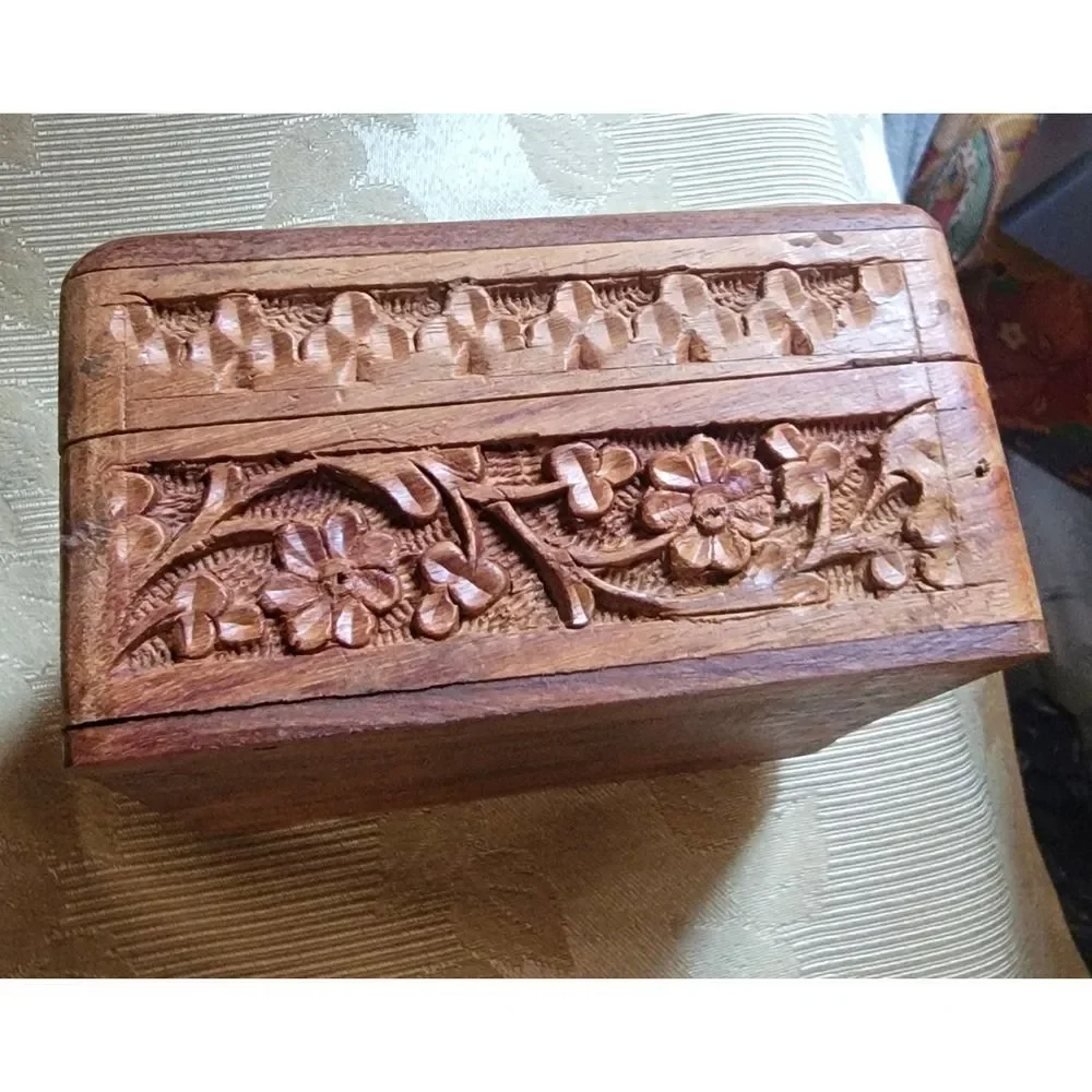 Hand Carved Wooden Trinket Box Jewelry Keepsake Storage Ornate Floral Inlay